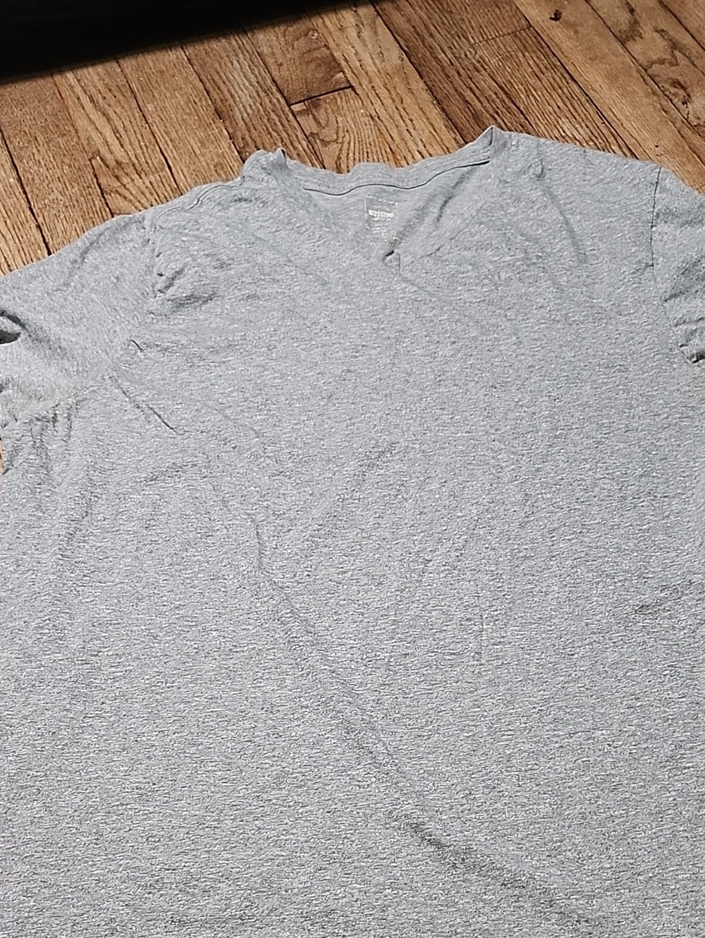 Mossimo Supply Co. Men's Heather Gray V-Neck Short Sleeve Tee